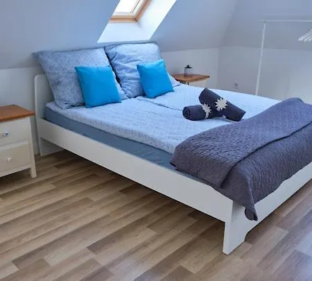 Strand Apartman Apartment