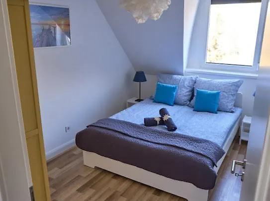 Strand Apartman شقة